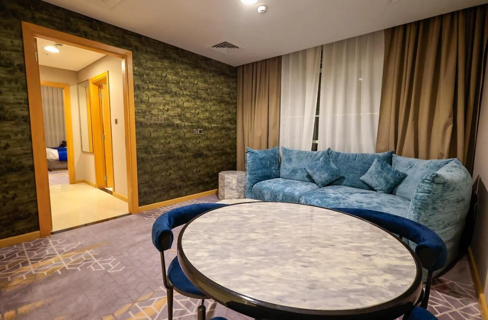 Best Western Premier M Four Hotel Дубай